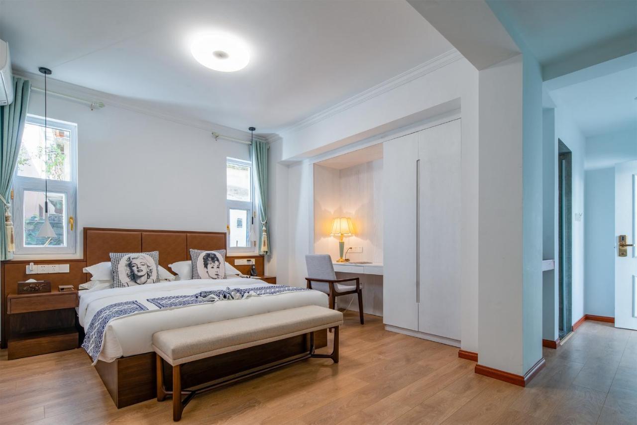 Dali T-Hotel Dış mekan fotoğraf